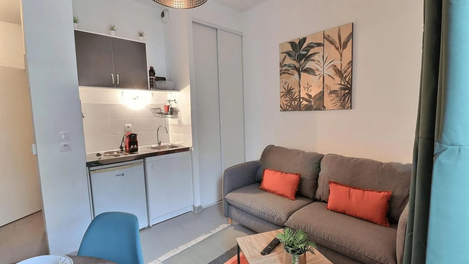 Cosy Apartment For 2 In Marseille