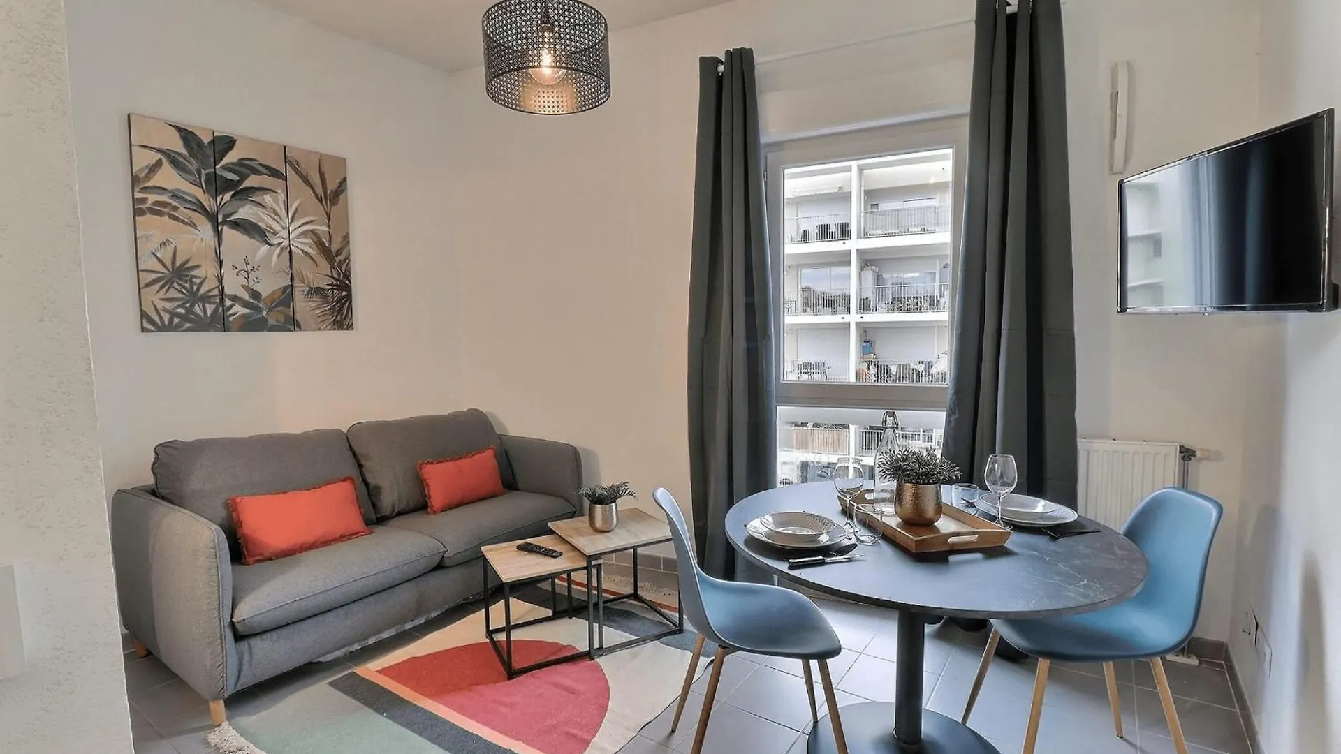 Cosy Apartment For 2 In Marseille location