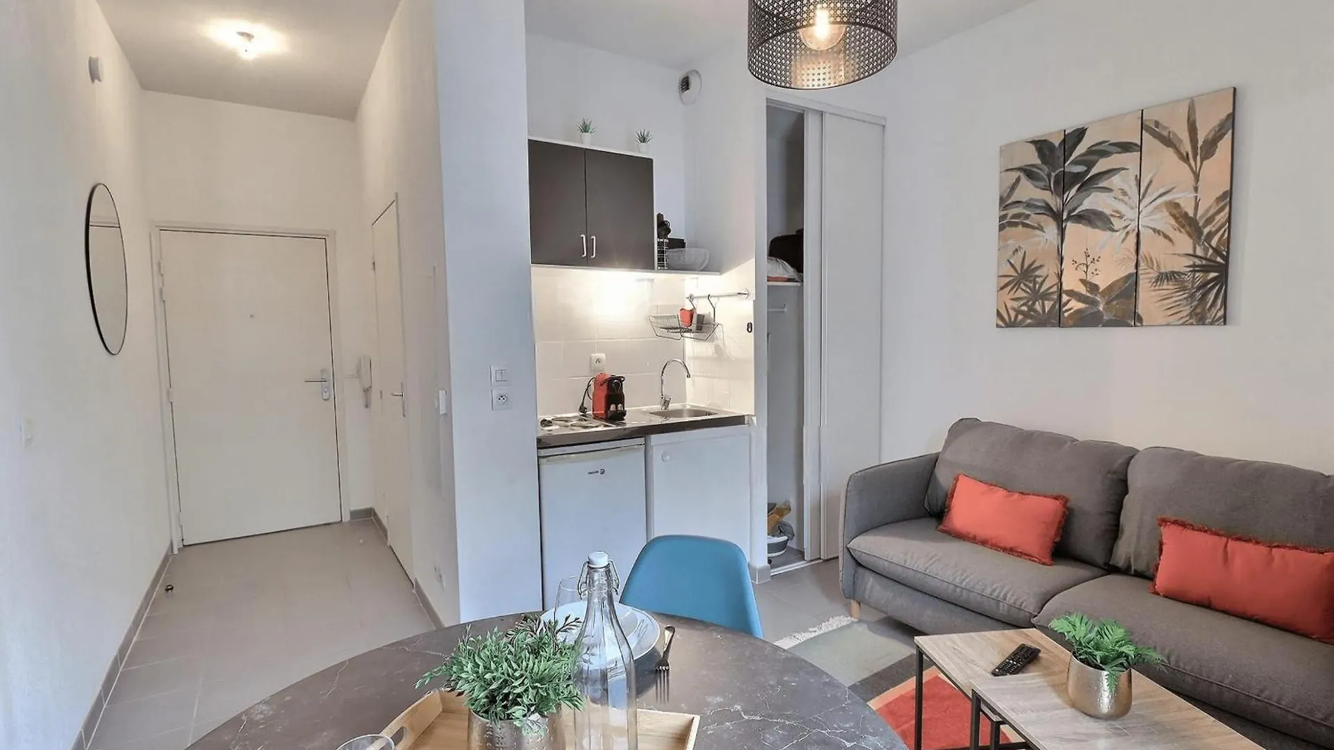 Cosy Apartment For 2 In Marseille